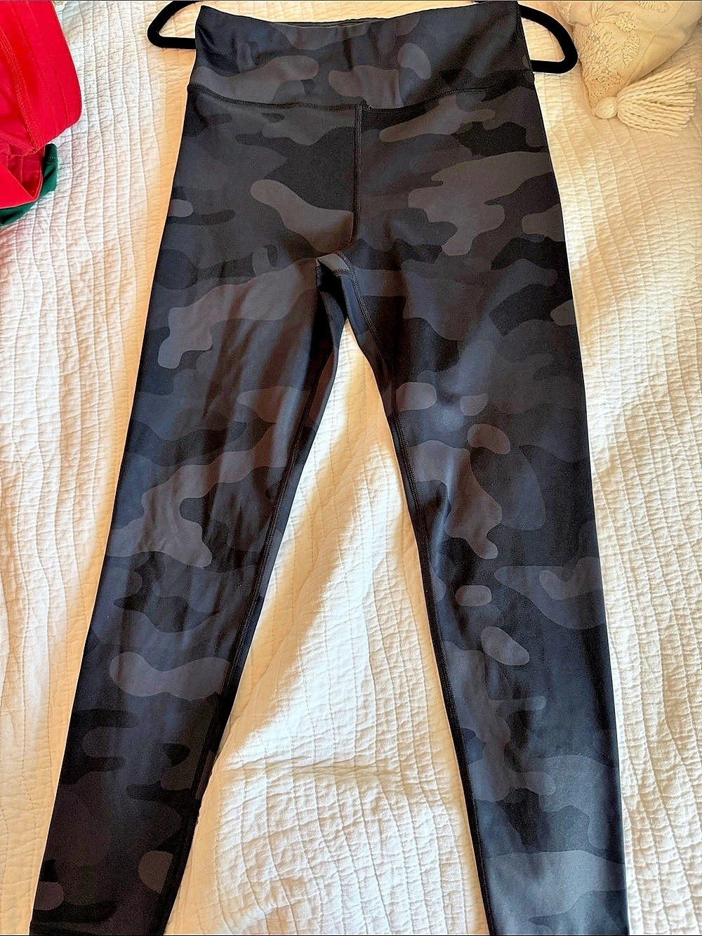 Threads 4 Thought Monica Mid Rise Full Length Legging Camo Black Medium